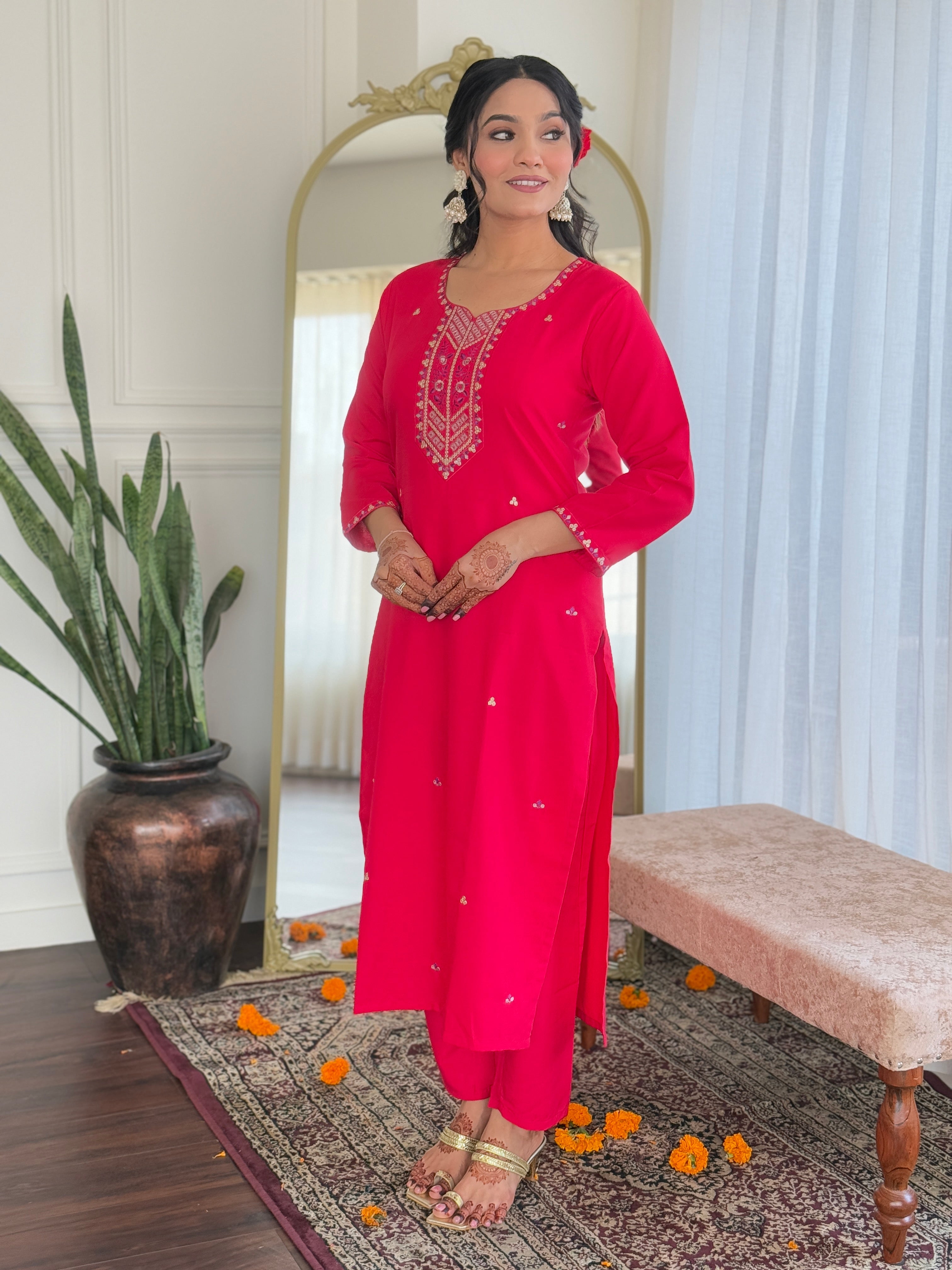 PINK  COLOURED WOMEN  EMBROIDERY WORK KURTA SET