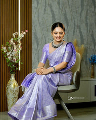 THE BANARASI SOFT SILK SAREE  MADE UP OF SILK THREADS WOVEN USING