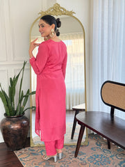 RADHA PINK  COLOURED  WOMEN'S VISCOSE CHINNON  KURTA WITH PANT DUPATTA  SET