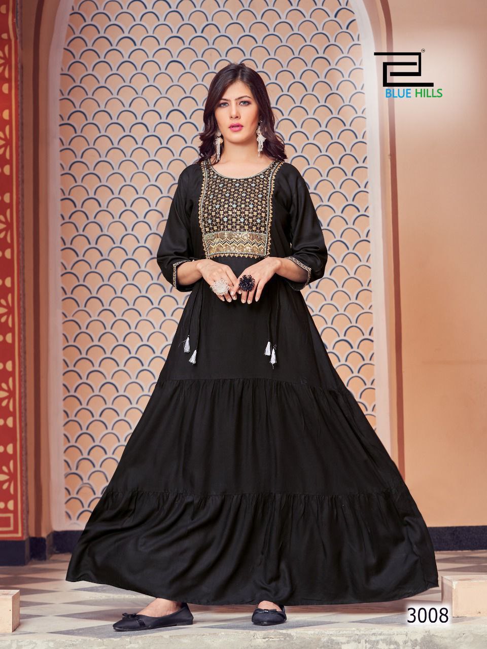 PLUS SIZE GOWN