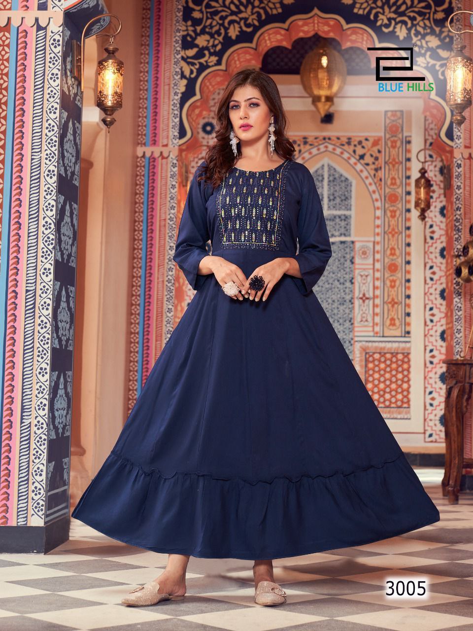 PLUS SIZE GOWN