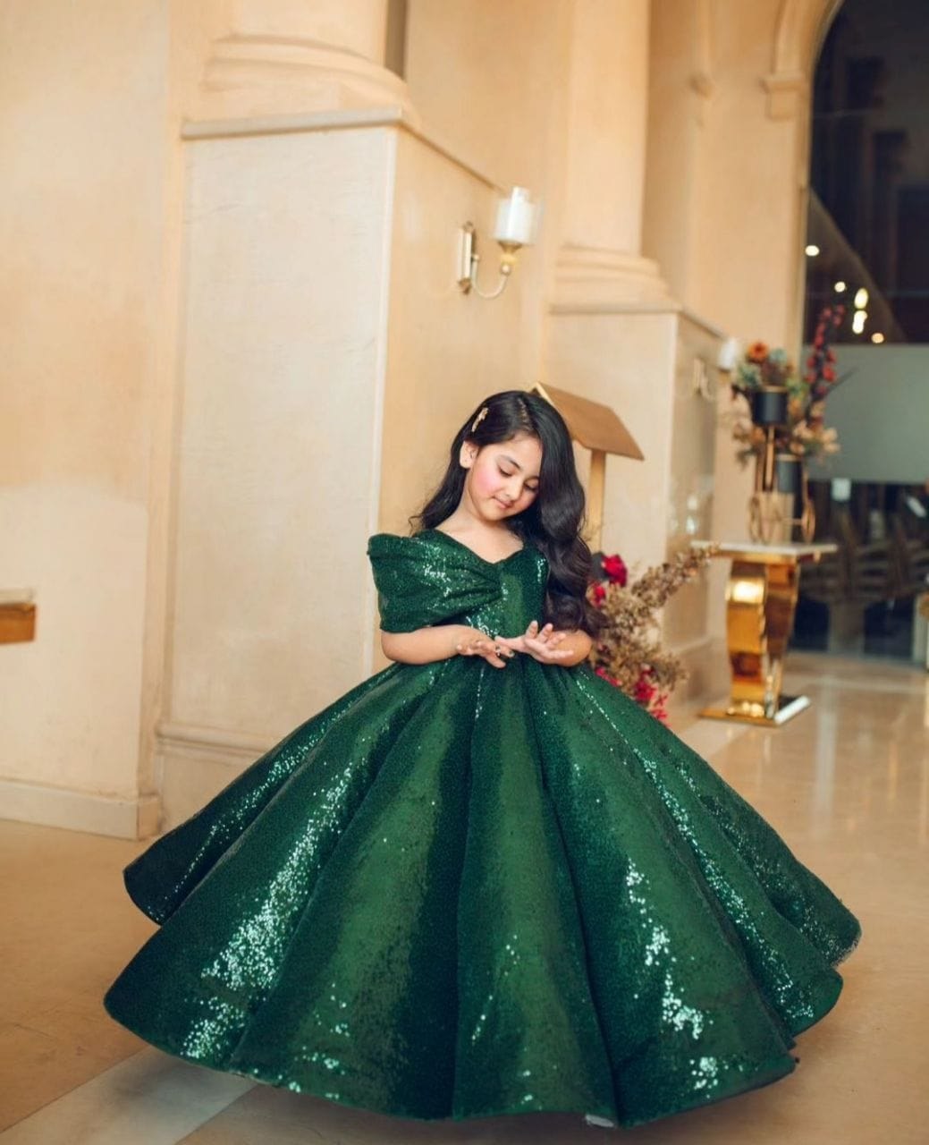 KIDS GOWN