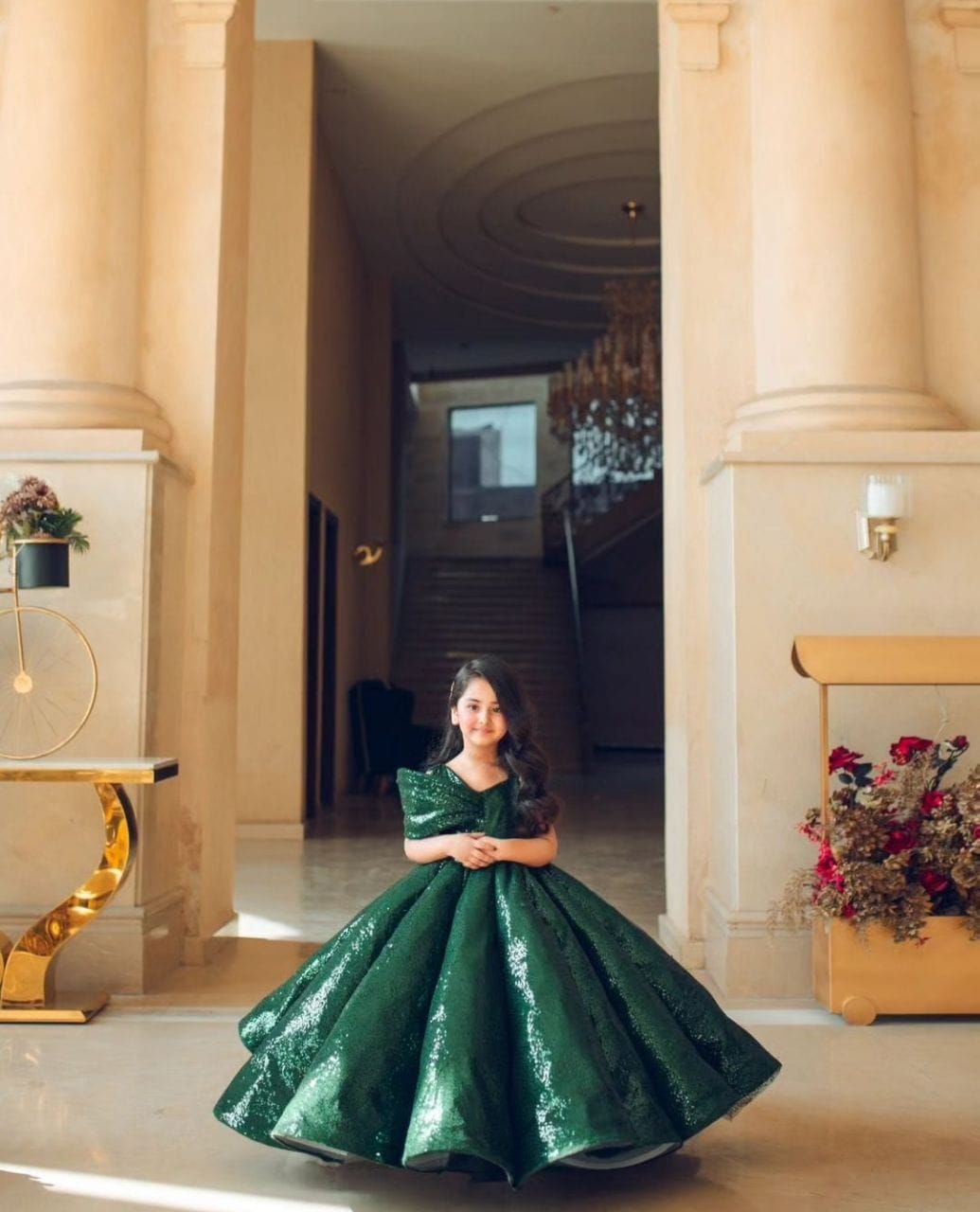 KIDS GOWN