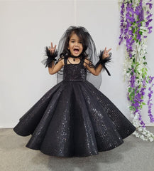 KIDS GOWN
