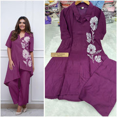 PARFECT CLASSY LOOK  CO-ORD SET