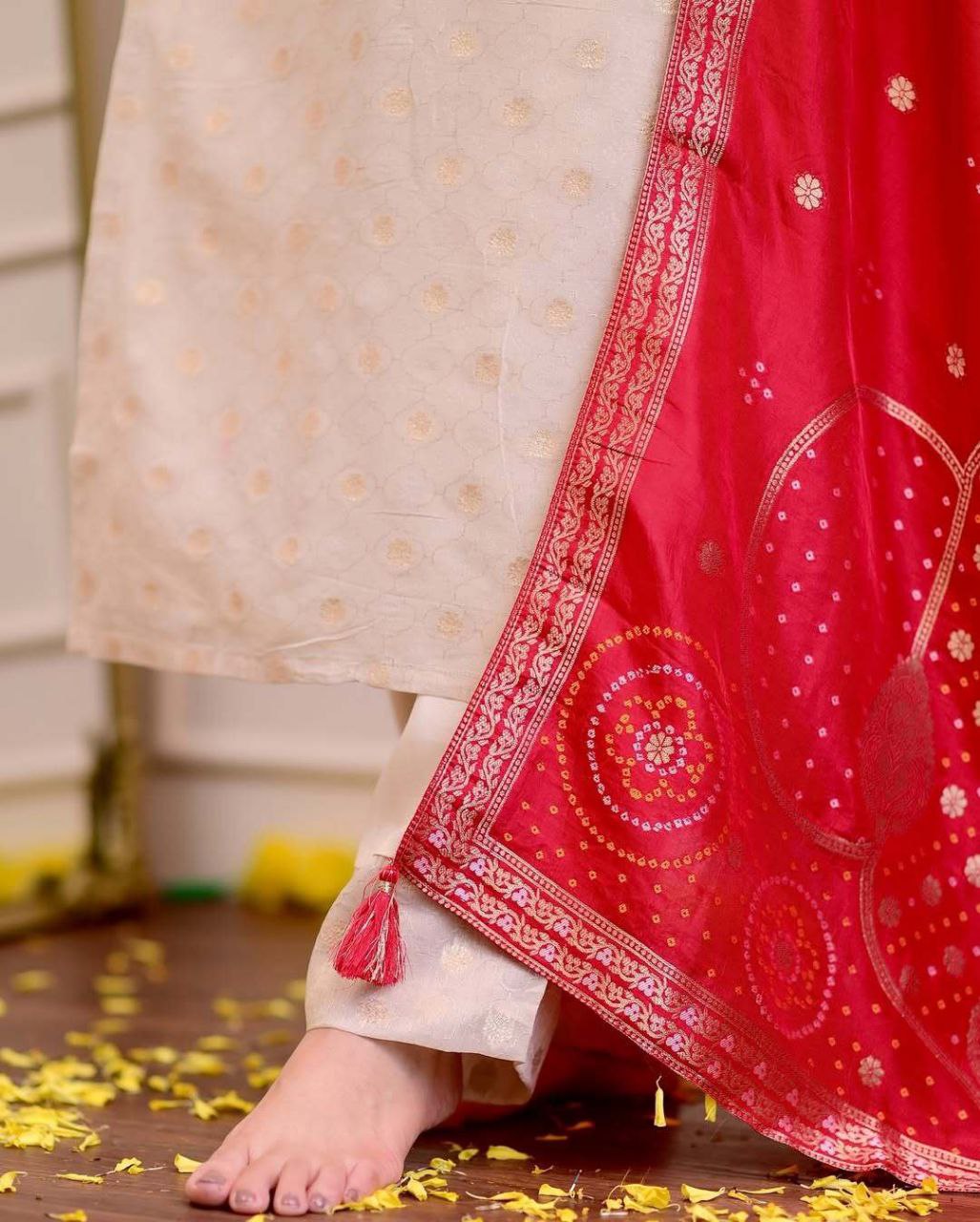 Kurti pent Duppta sets