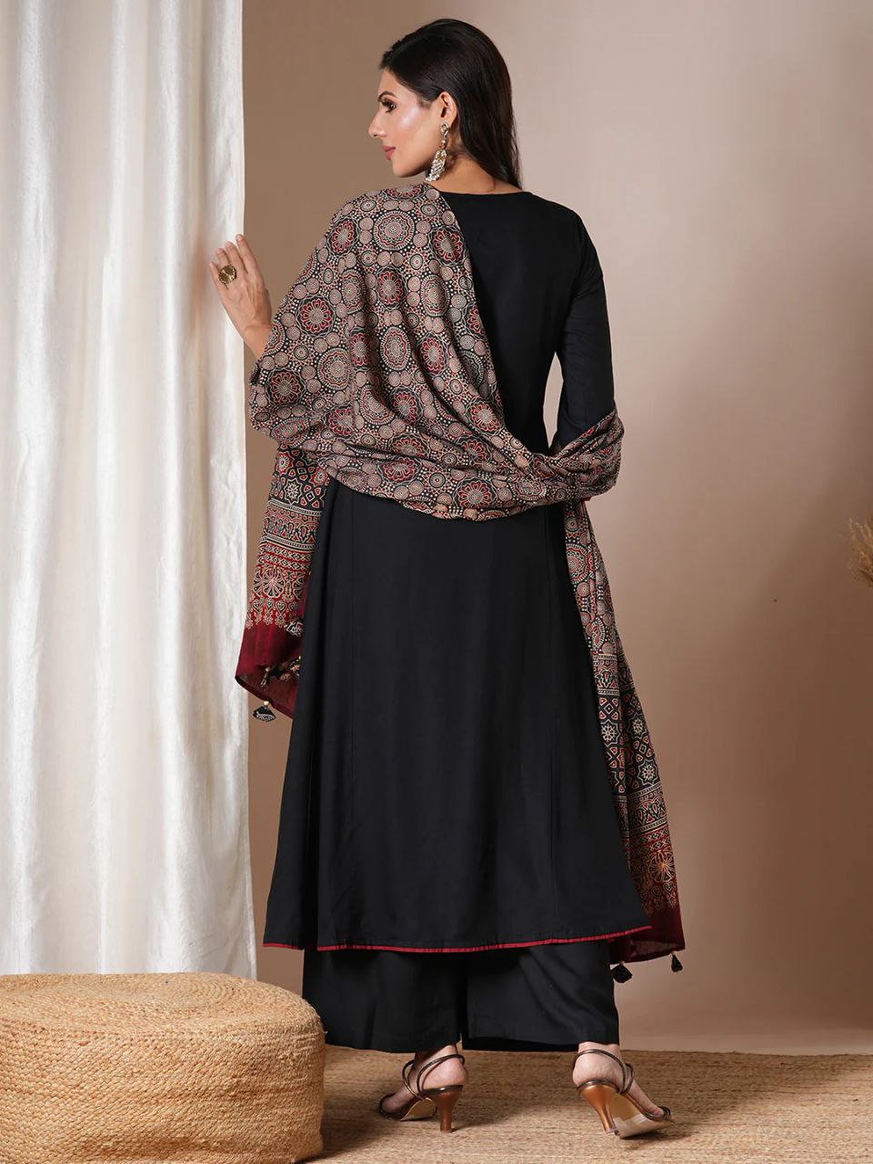 PURE VISCOSE CHANDERI KURTA SET
