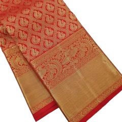 Exquisite Banarasi Silk Saree with Gold Zari Weaving!