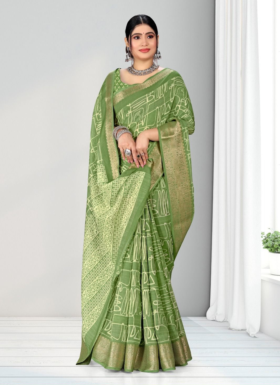 Geometric Print Zari border Soft cotton saree with blouse for women